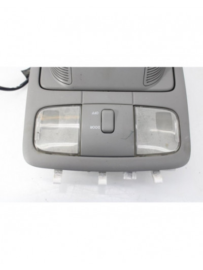 Recambio de luz interior para toyota land cruiser (j12) 3.0 d4-d vx referencia OEM IAM CENTRAL