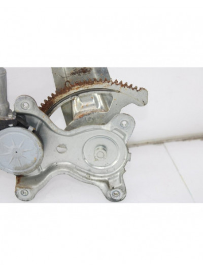 Recambio de elevalunas trasero izquierdo para toyota land cruiser (j12) 3.0 d4-d vx referencia OEM IAM 8571058010