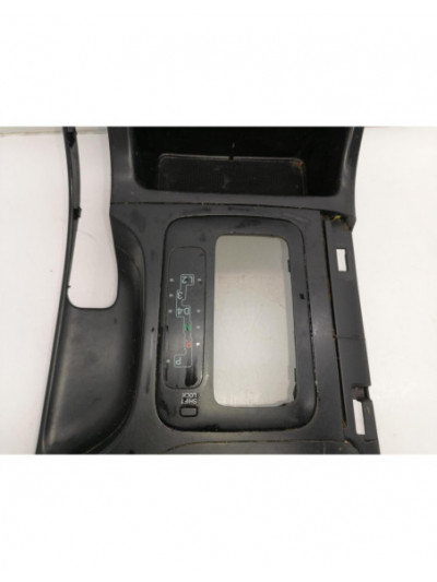 Recambio de moldura palanca cambios para toyota land cruiser (j12) 3.0 d4-d vxl referencia OEM IAM 5880460240