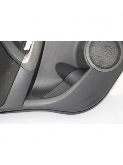 Guarnecido puerta trasera izquierda TOYOTA RAV 4 Active 2012