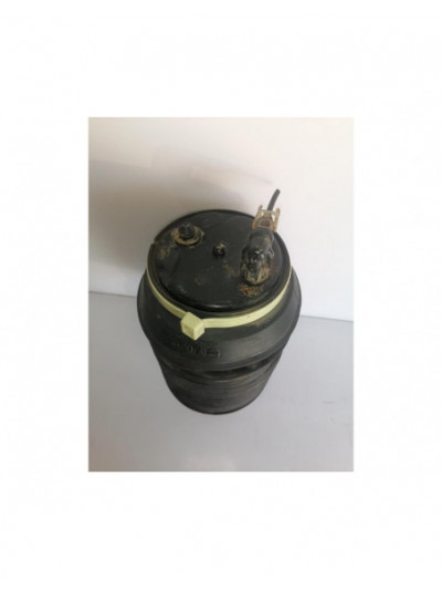 BALÓN TRASERO NEUMÁTICO TOYOTA LAND CRUISER 3.0 D4-D VXL 2009 TOYOTA LAND CRUISER 3.0 D4-D VXL 2009 TOYOTA LAND CRUISER 3.0 D4-D