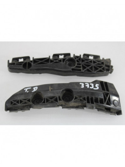 Soporte paragolpes TOYOTA RAV 4 Active 2012