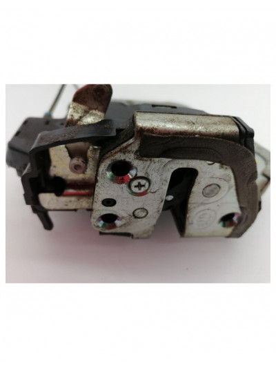 Cerradura puerta trasera izquierda TOYOTA LAND CRUISER 3.0 D4-D VXL 2009