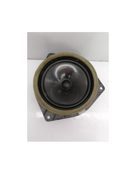 Recambio de altavoz trasero derecho para toyota land cruiser (j12) 3.0 d4-d vxl referencia OEM IAM