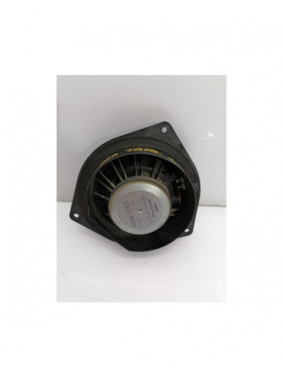 Recambio de altavoz trasero derecho para toyota land cruiser (j12) 3.0 d4-d vxl referencia OEM IAM