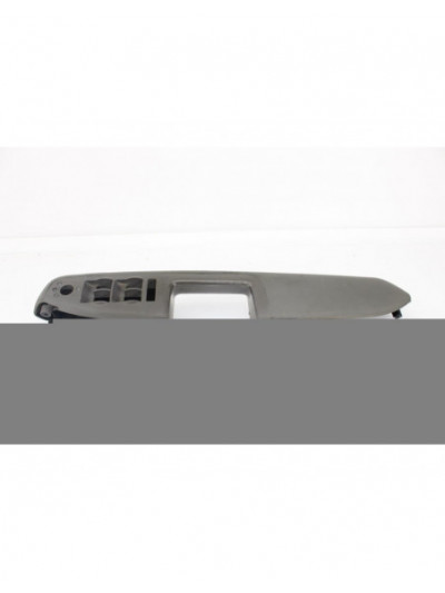 Recambio de apoyabrazos puertas para audi a4 avant (8e) 2.5 tdi quattro (132kw) referencia OEM IAM 8E1867173