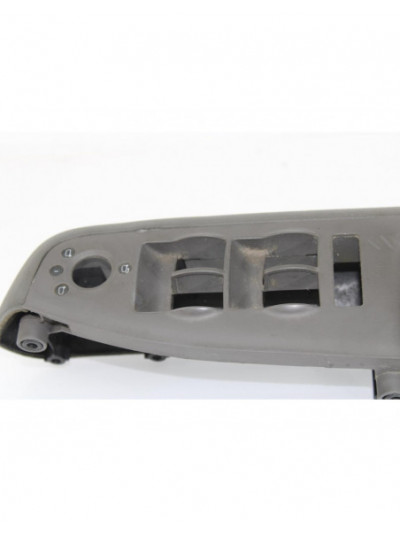 Apoyabrazos puertas AUDI A4 AVANT 2.5 TDI Quattro 2003