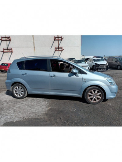 toyota corolla verso (r1) del año 2005