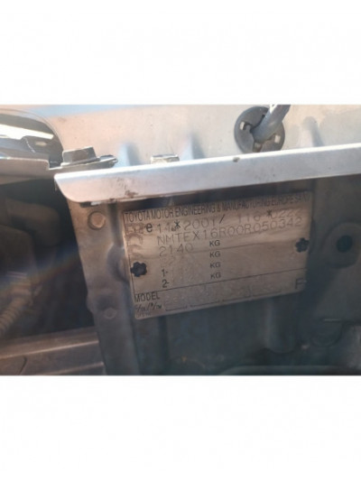 toyota corolla verso (r1) del año 2005