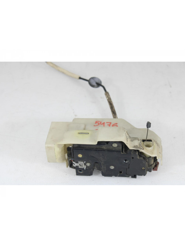 Cerradura puerta delantera izquierda VOLKSWAGEN TOUAREG 5.0 V10 TDI 2006