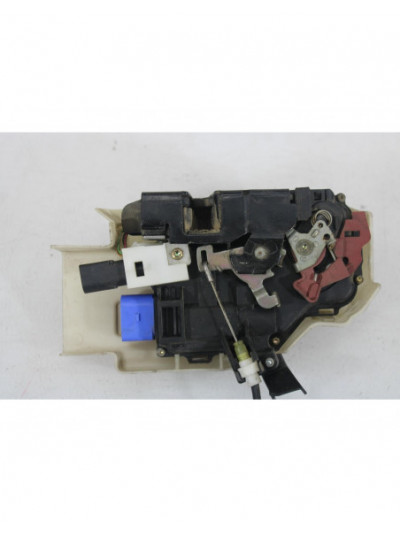 Cerradura puerta delantera izquierda VOLKSWAGEN TOUAREG 5.0 V10 TDI 2006