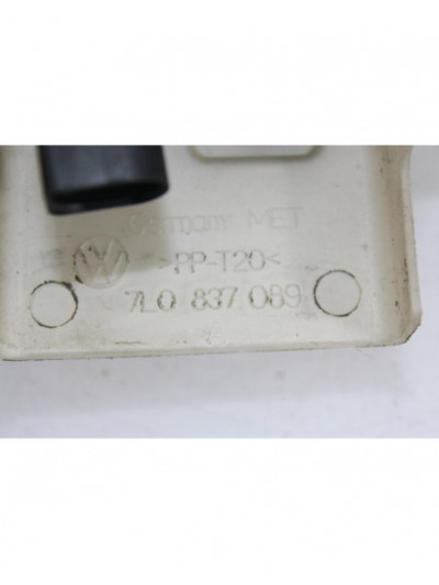 Cerradura puerta delantera izquierda VOLKSWAGEN TOUAREG 5.0 V10 TDI 2006