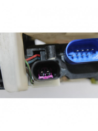Recambio de cerradura puerta delantera derecha para volkswagen touareg (7la, 7l6, 7l7) 5.0 v10 tdi referencia OEM IAM 7L0837090
