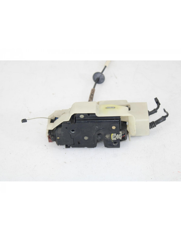 Cerradura puerta trasera derecha VOLKSWAGEN TOUAREG 5.0 V10 TDI 2006