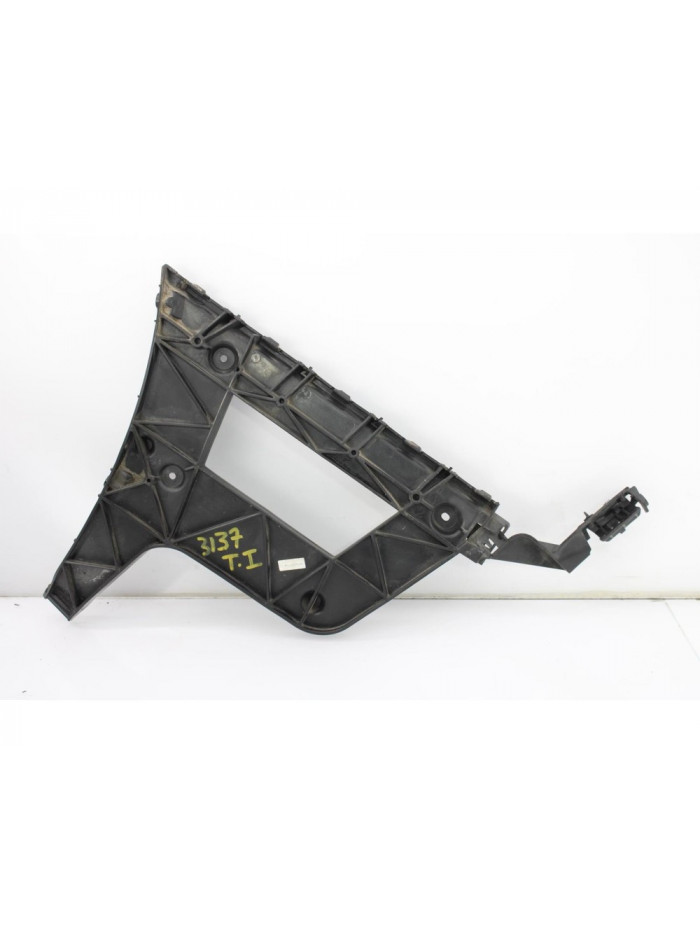 Soporte paragolpes AUDI A4 BER. Advanced Edition 2009