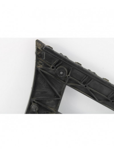 Soporte paragolpes AUDI A4 BER. Advanced Edition 2009