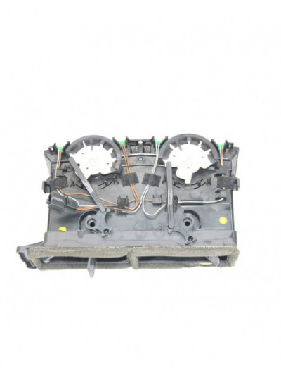 Recambio de rejilla aireadora para volkswagen touareg (7la, 7l6, 7l7) 5.0 v10 tdi referencia OEM IAM 7L6819727