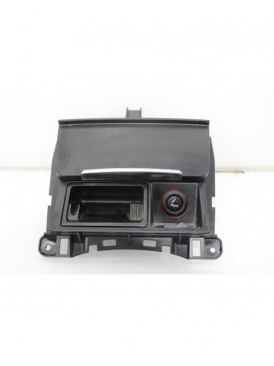 Recambio de cenicero para audi a4 ber. (b8) advanced edition referencia OEM IAM 8K0857965