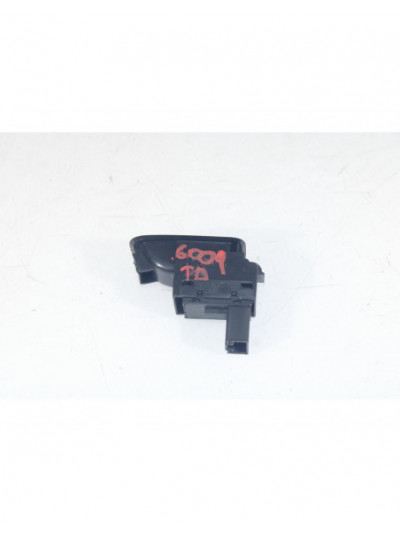 Mando elevalunas trasero derecho VOLKSWAGEN POLO V 1.4 GTI 2020
