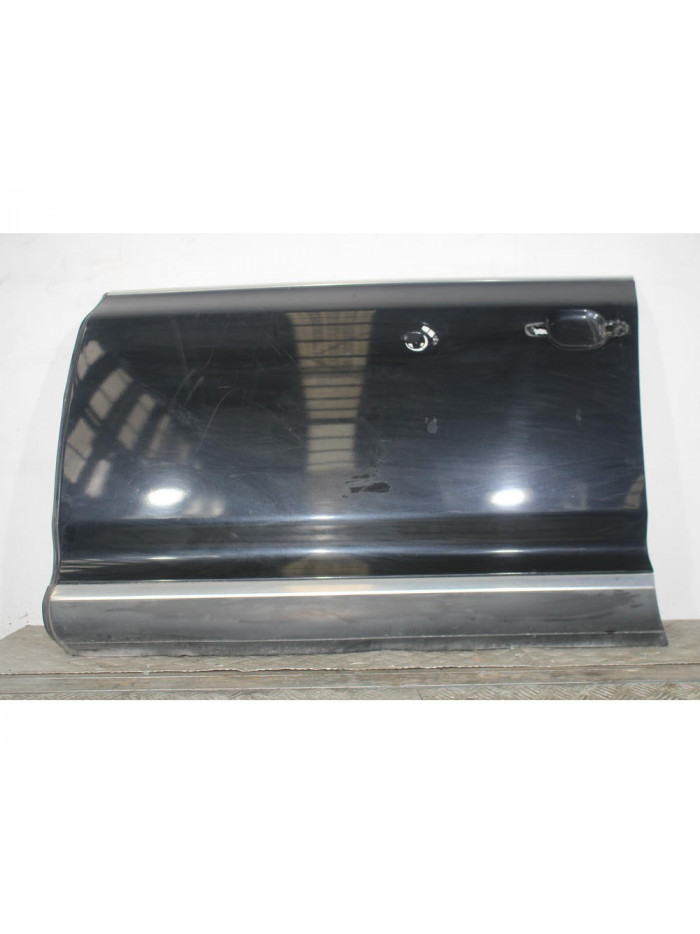 Puerta delantera izquierda VOLKSWAGEN TOUAREG 5.0 V10 TDI 2006