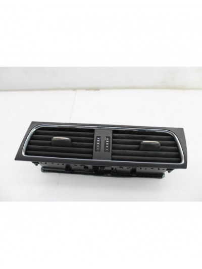Rejilla aireadora AUDI A4 BER. Advanced Edition 2009