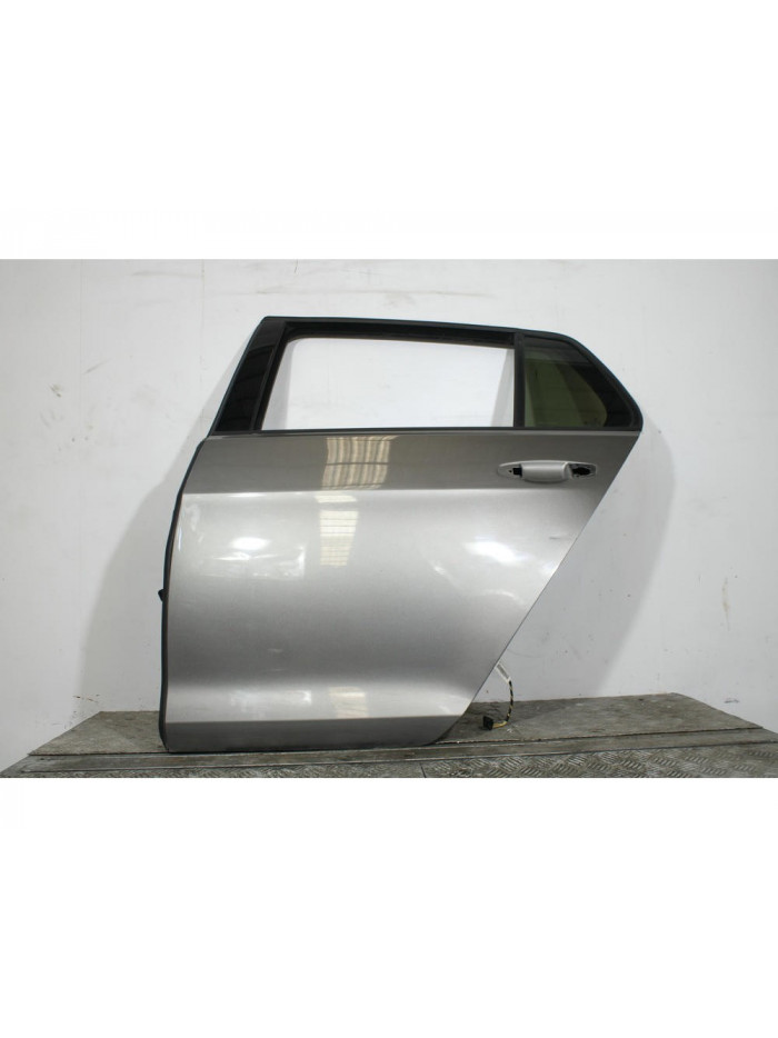 Recambio de puerta trasera izquierda para volkswagen golf vii (5g1, bq1, be1, be2) 1.6 tdi referencia OEM IAM