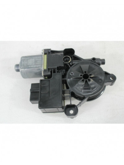 Recambio de motor elevalunas trasero izquierdo para volkswagen golf vii (5g1, bq1, be1, be2) 1.6 tdi referencia OEM IAM