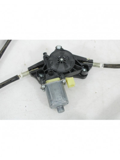 Elevalunas delantero izquierdo VOLKSWAGEN GOLF VII 1.6 TDI 2020