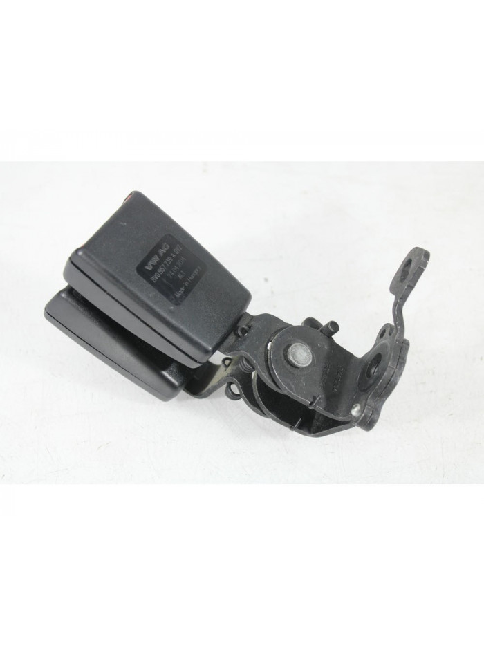 Recambio de anclaje cinturon trasero para volkswagen golf vii (5g1, bq1, be1, be2) 1.6 tdi referencia OEM IAM 8V0857739A