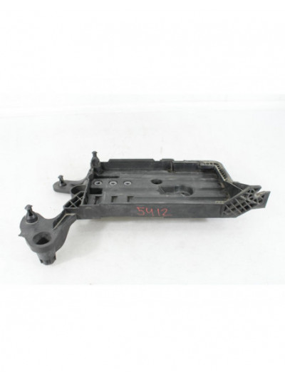 Recambio de soporte bateria para volkswagen golf vii (5g1, bq1, be1, be2) 1.6 tdi referencia OEM IAM 5Q0915321H