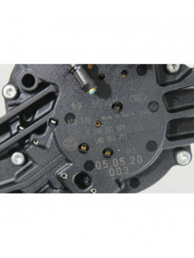 Motor limpia trasero VOLKSWAGEN GOLF V 1.9 TDI 2006