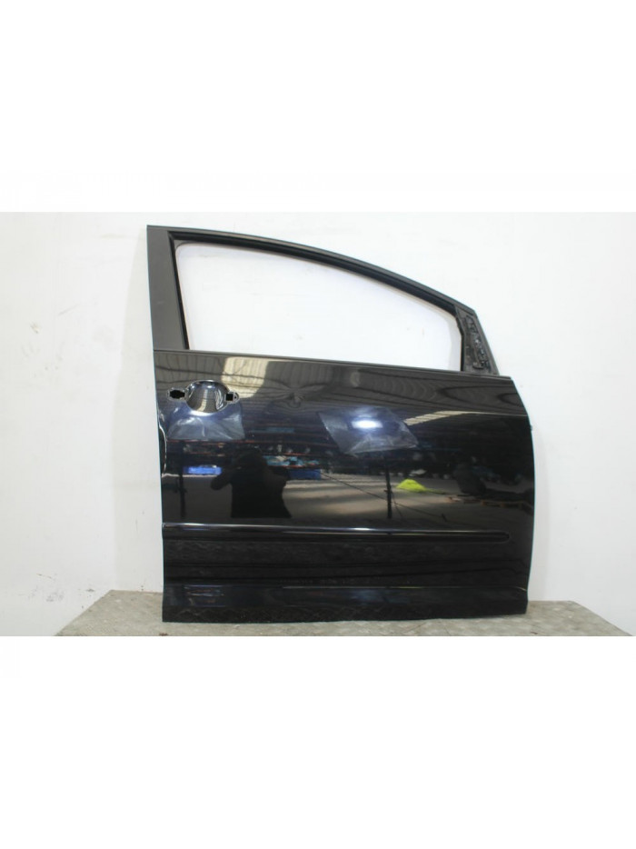Puerta delantera derecha VOLKSWAGEN GOLF V 1.9 TDI 2006