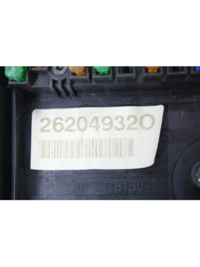 Recambio de caja reles / fusibles para volkswagen golf v (1k1) 1.9 tdi referencia OEM IAM 017181301