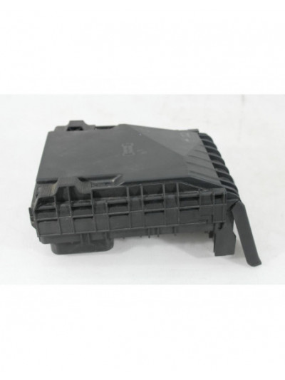 Recambio de caja reles / fusibles para volkswagen golf v (1k1) 1.9 tdi referencia OEM IAM 017181301