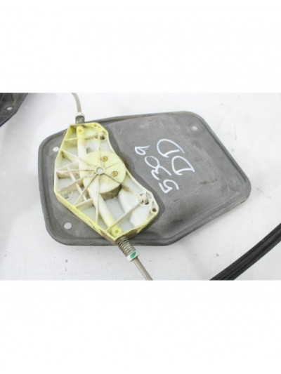 Elevalunas delantero derecho VOLKSWAGEN GOLF V 1.9 TDI 2006