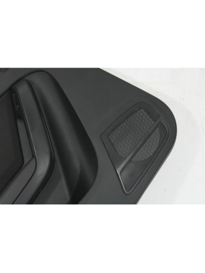 Guarnecido puerta trasera izquierda AUDI A4 B8 2.0 TDI 2010