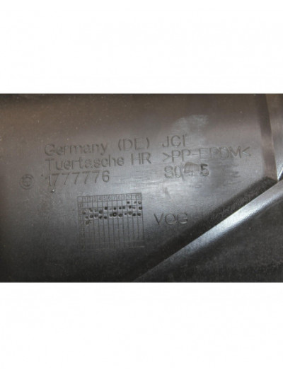 Guarnecido puerta trasera derecha BMW 5 520 d 2012