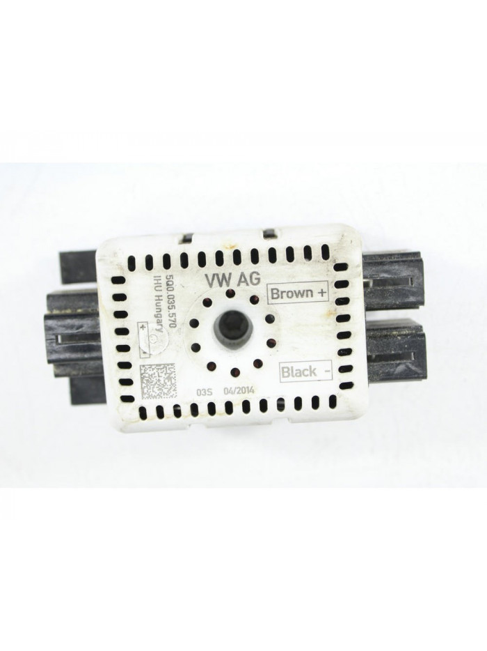 Recambio de amplificador antena para volkswagen golf vii lim. (5g1) advance bluemotion referencia OEM IAM 5Q0035570