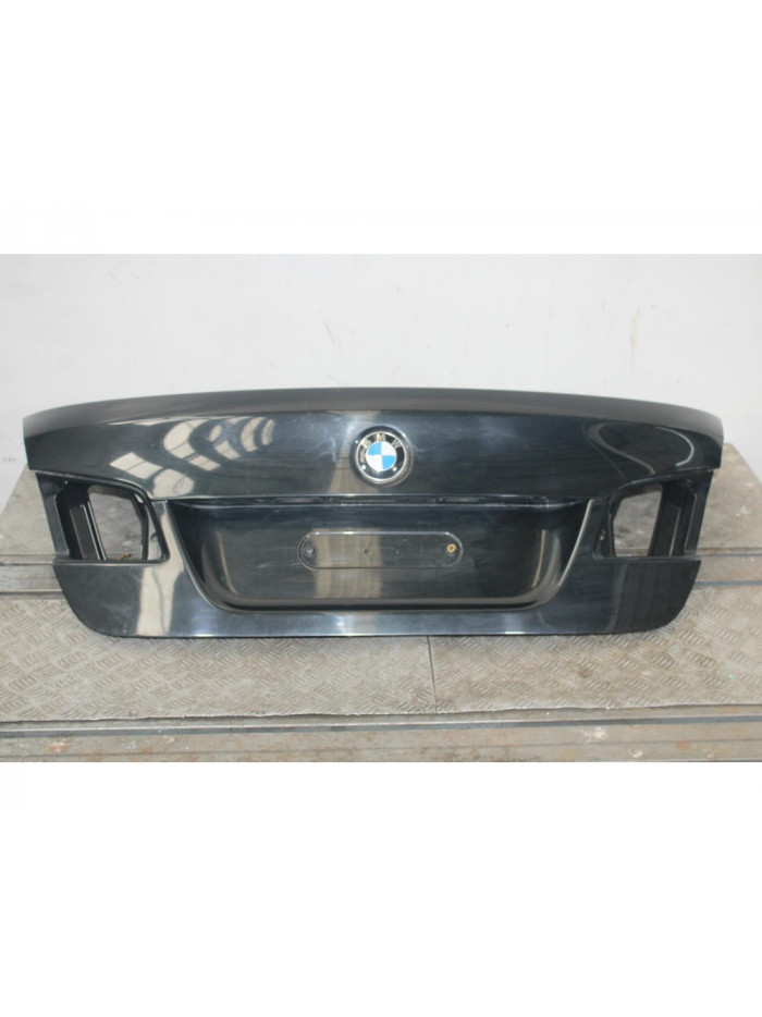 Tapa maletero BMW 5 520 d 2012