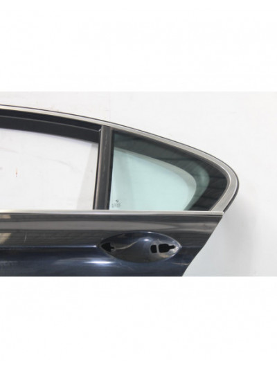 Puerta trasera izquierda BMW 5 520 d 2012