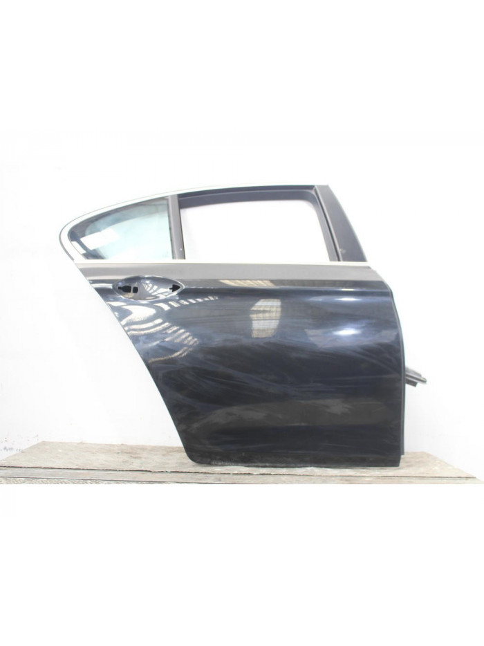Recambio de puerta trasera derecha para bmw 5 (f10) 520 d referencia OEM IAM