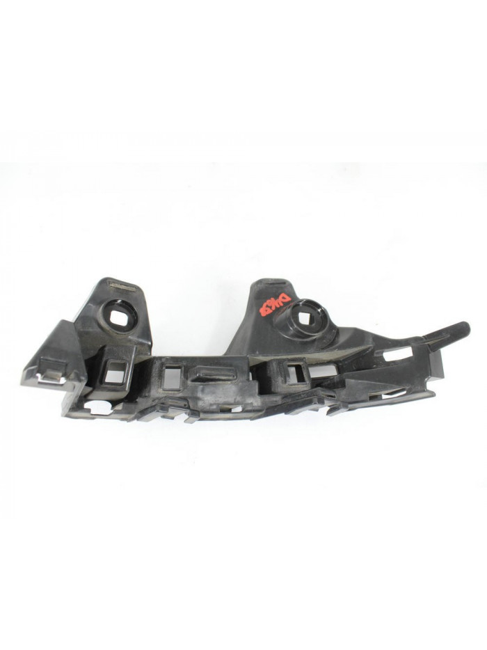 Soporte derecho paragolpe trasero VOLKSWAGEN PASSAT B8 1.6 TDI 2015