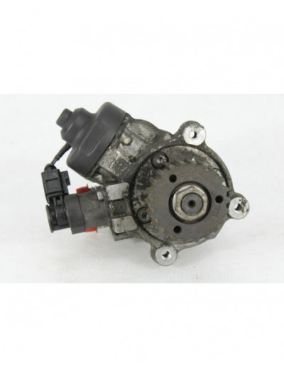 Bomba inyeccion VOLKSWAGEN PASSAT B8 1.6 TDI Diesel 120CV 88KW 2015