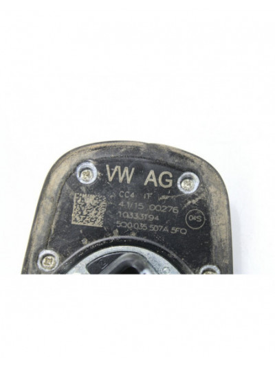 ANTENA VOLKSWAGEN PASSAT B8 1.6 TDI 2015 REF. VOLKSWAGEN PASSAT B8 1.6 TDI 2015 REF. VOLKSWAGEN PASSAT B8 1.6 TDI 2015