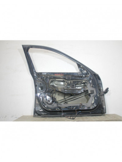 Puerta delantera izquierda BMW 5 520 d 2012