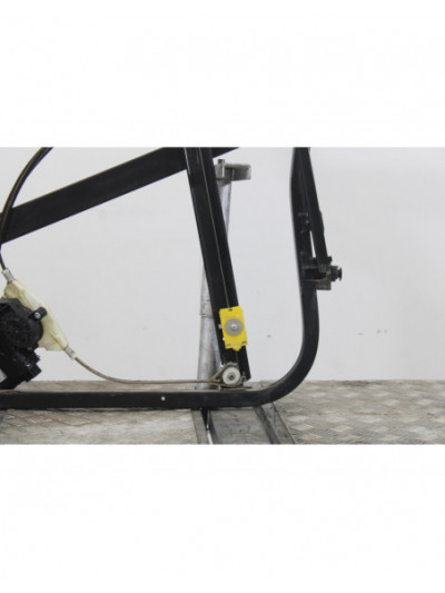 Elevalunas delantero derecho VOLKSWAGEN TOUAREG V6 TDI 2008