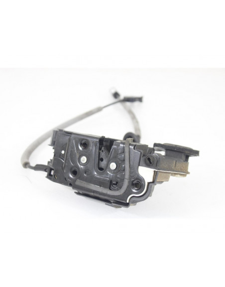 Recambio de cerradura puerta delantera derecha para volkswagen polo (6c1) advance bluemotion referencia OEM IAM 5K1837016E