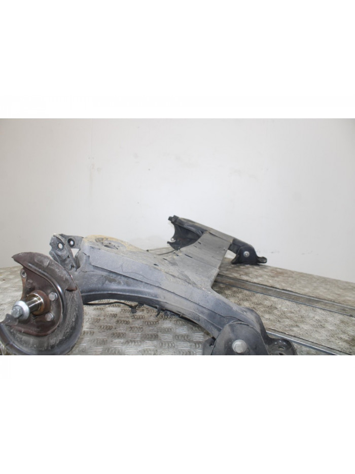 Recambio de puente trasero para volkswagen t-cross 1.0 referencia OEM IAM 2Q0501053CD