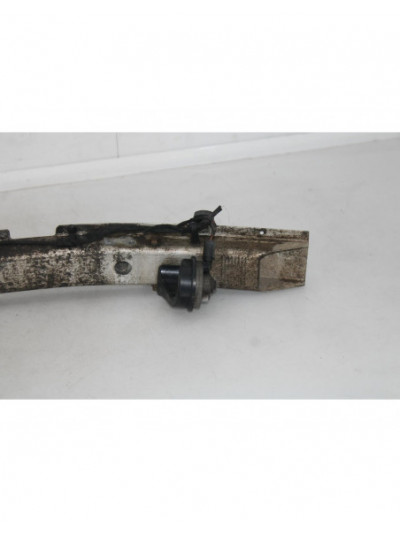 Refuerzo paragolpes delantero BMW 5 520 d 2012