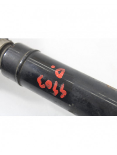 Transmision delantera derecha VOLKSWAGEN PASSAT LIM. Edition BlueMotion 2012